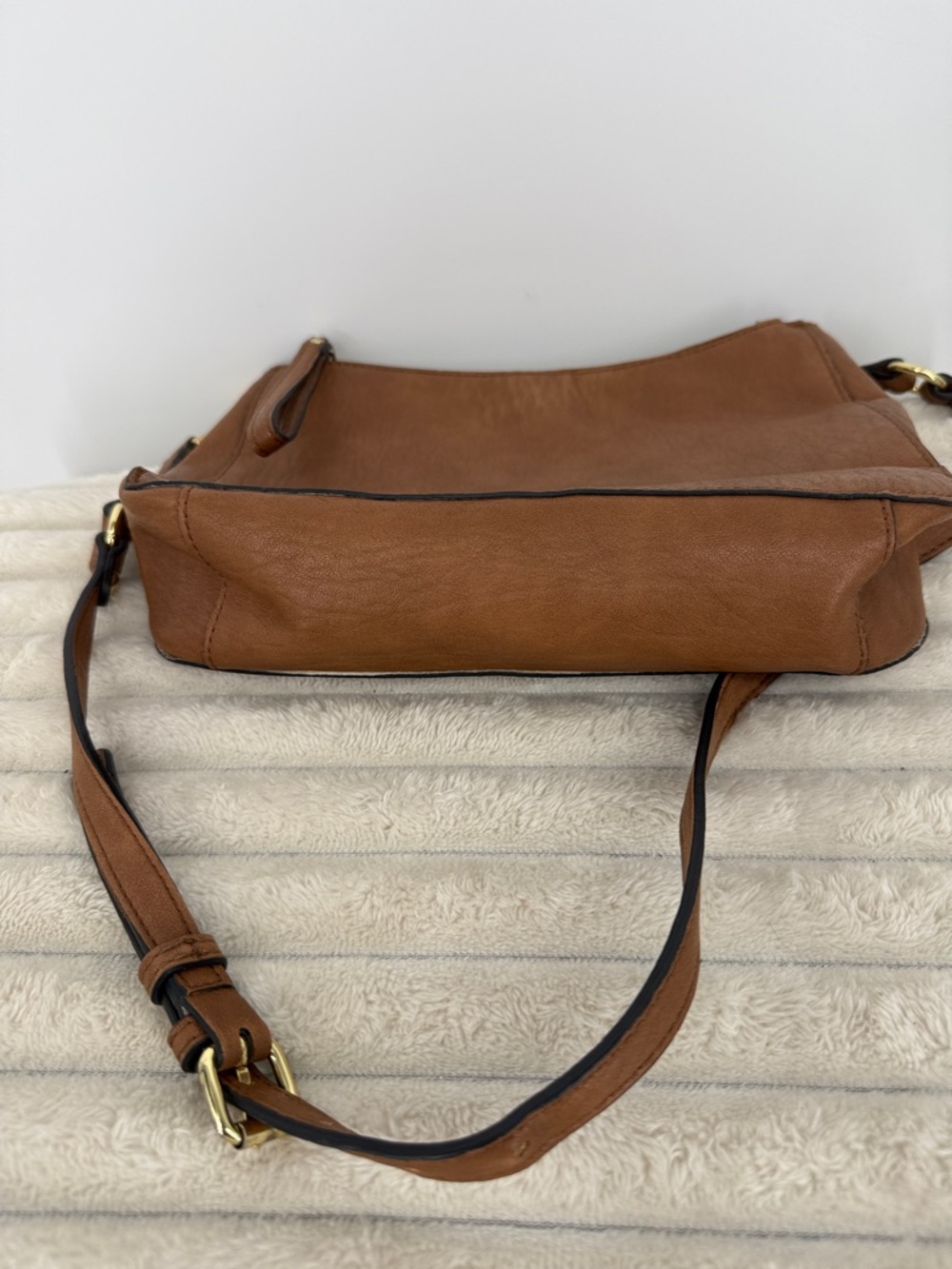 Calvin Klein Sonoma Bubble Lamb Novelty Messenger Crossbody - Picture 6 of 16